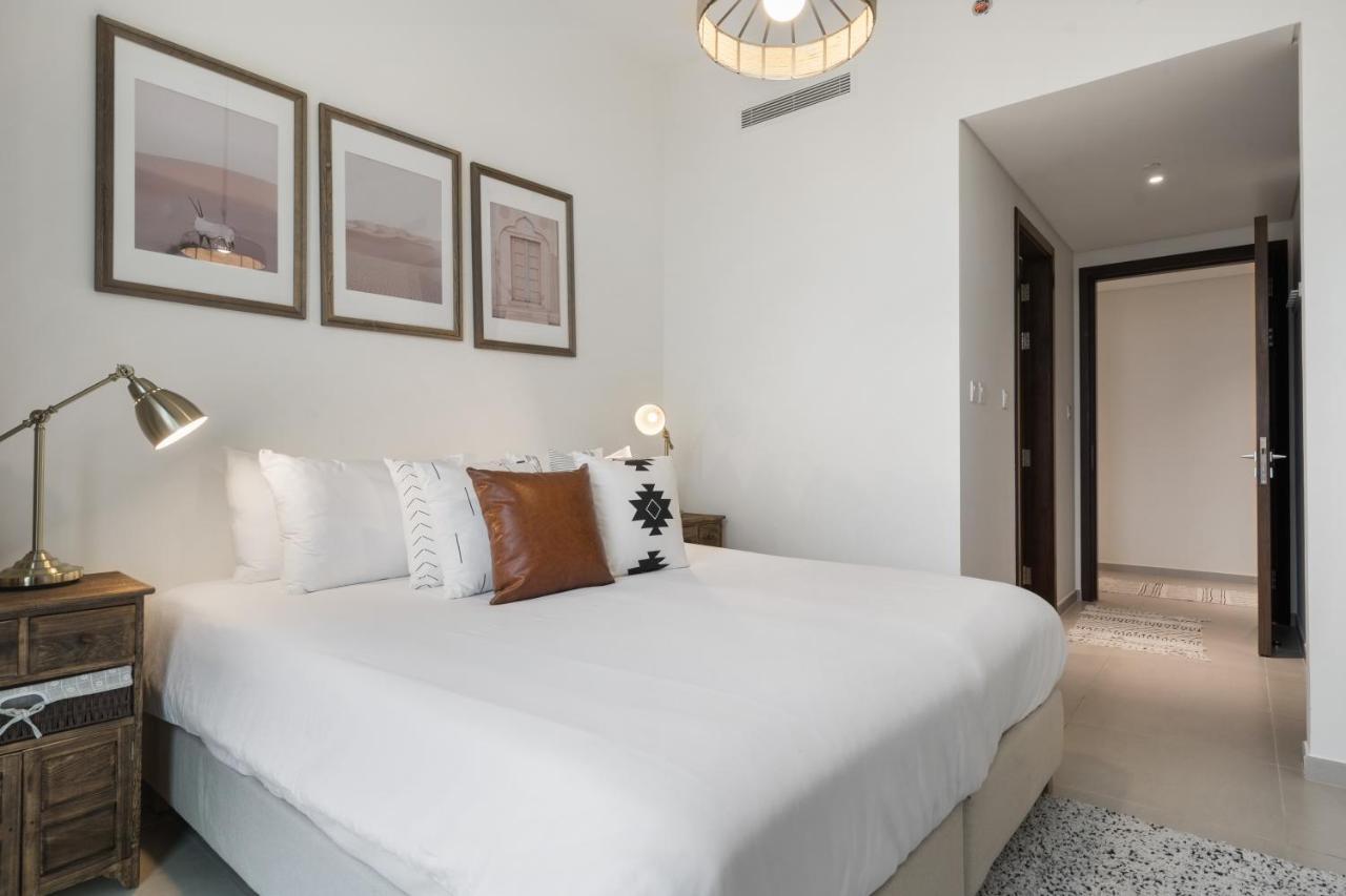 Breathtaking City Views From Dt Apt With Terrace Dubaï Extérieur photo