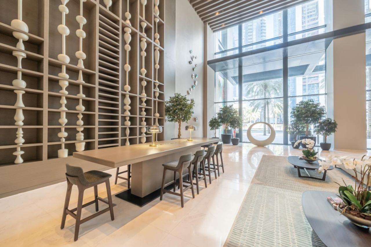 Breathtaking City Views From Dt Apt With Terrace Dubaï Extérieur photo